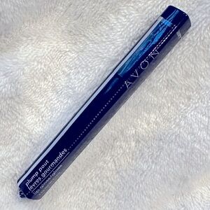 NEW! AVON Plump Pout lip gloss “Plumping Pearl”